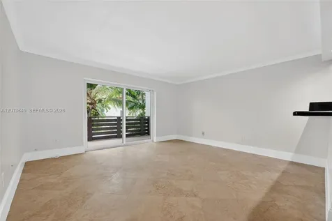 7477 SW 82nd Street Miami FL 33143