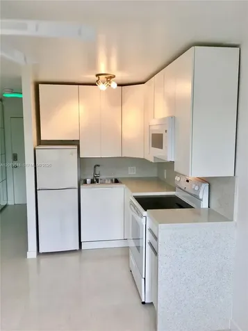 6484 Indian Creek Drive Miami Beach FL 33141