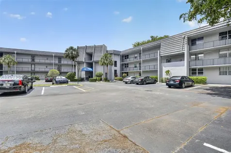 9090 Lime Bay Boulevard Tamarac FL 33321