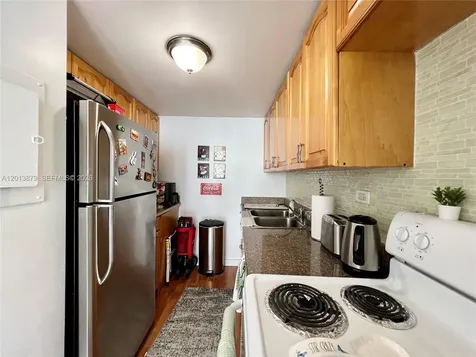 7545 E Treasure Drive North Bay Village FL 33141