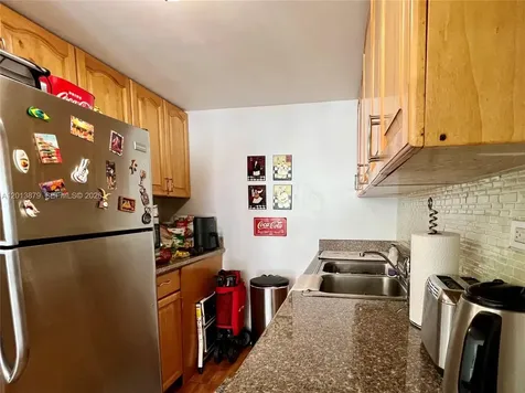 7545 E Treasure Drive North Bay Village FL 33141