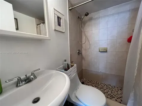 7545 E Treasure Drive North Bay Village FL 33141