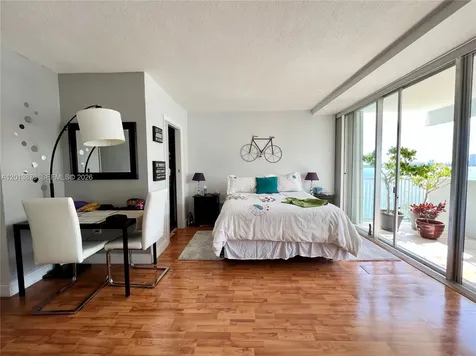 7545 E Treasure Drive North Bay Village FL 33141