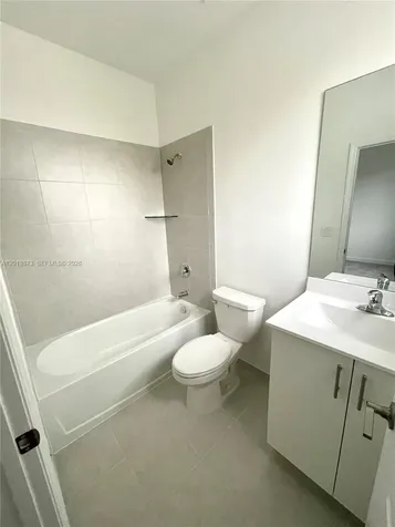 929 NE 211th Street Miami FL 33179