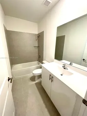 929 NE 211th Street Miami FL 33179