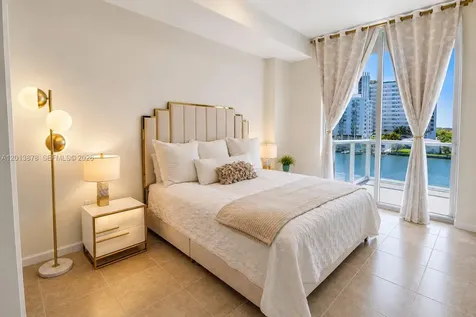 7930 East Drive North Bay Village FL 33141