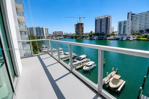 7930 East Drive North Bay Village FL 33141