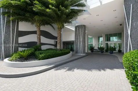 7930 East Drive North Bay Village FL 33141