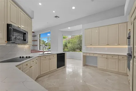 2456 Bay Isle Court Weston FL 33327
