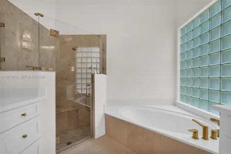2456 Bay Isle Court Weston FL 33327