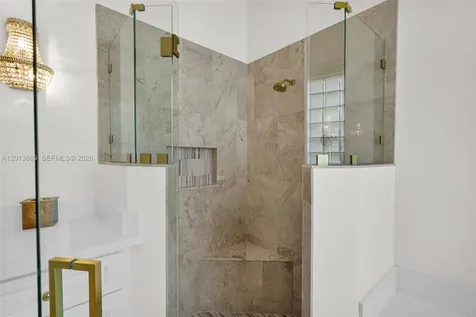2456 Bay Isle Court Weston FL 33327