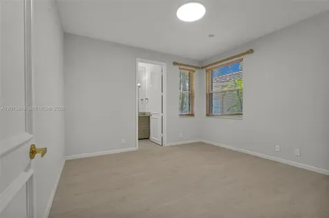 2456 Bay Isle Court Weston FL 33327