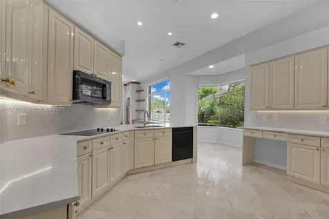 2456 Bay Isle Court Weston FL 33327