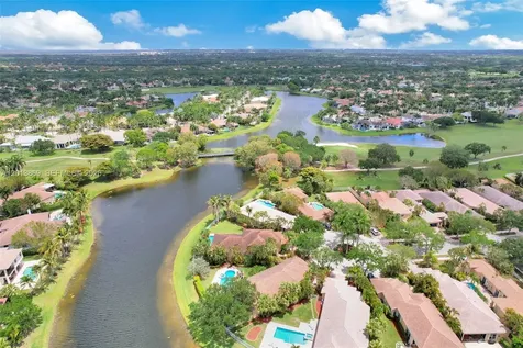 2456 Bay Isle Court Weston FL 33327
