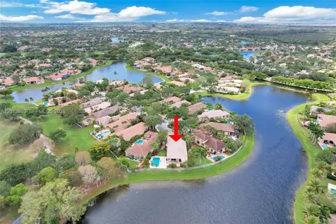 2456 Bay Isle Court Weston FL 33327