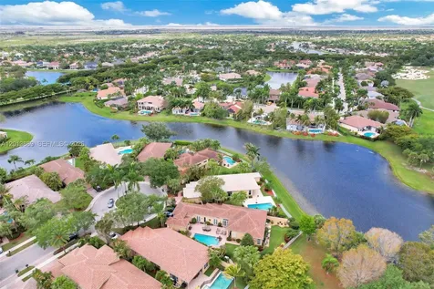 2456 Bay Isle Court Weston FL 33327