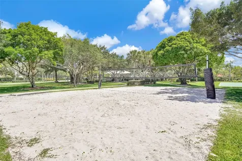 2456 Bay Isle Court Weston FL 33327