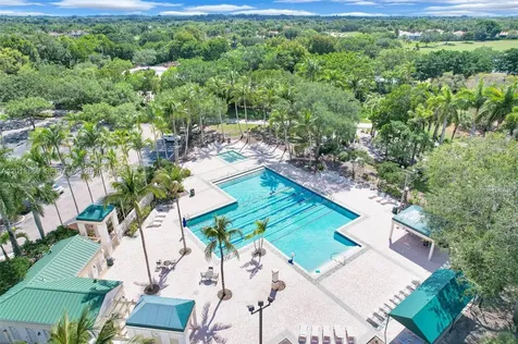 2456 Bay Isle Court Weston FL 33327