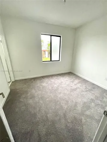 929 NE 211th Street Miami FL 33179