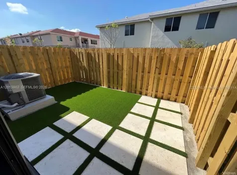 929 NE 211th Street Miami FL 33179