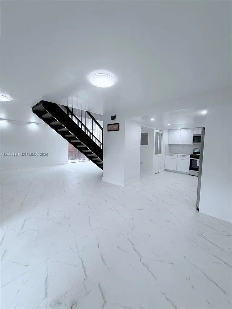 7024 SW 114th Place Miami FL 33173