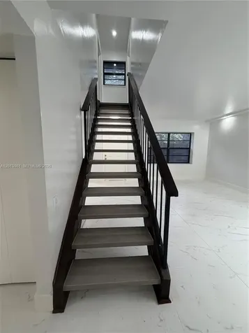 7024 SW 114th Place Miami FL 33173