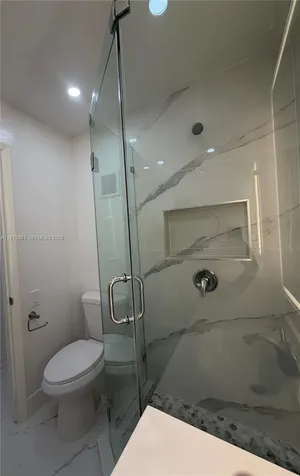 7024 SW 114th Place Miami FL 33173