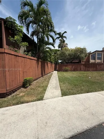 7024 SW 114th Place Miami FL 33173