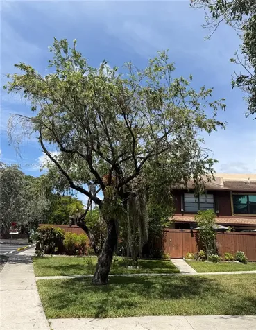 7024 SW 114th Place Miami FL 33173