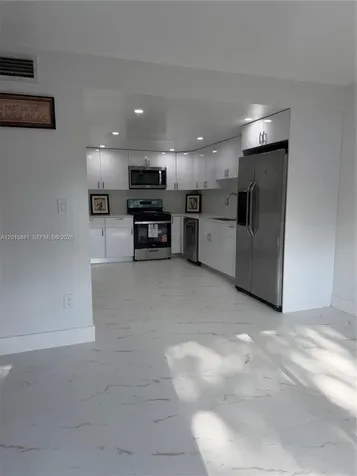 7024 SW 114th Place Miami FL 33173