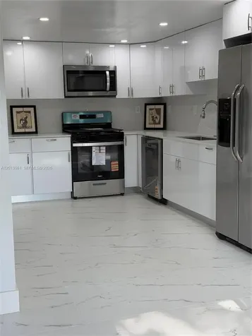7024 SW 114th Place Miami FL 33173