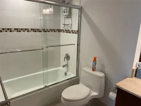 1800 S Ocean Boulevard Lauderdale By The Sea FL 33062