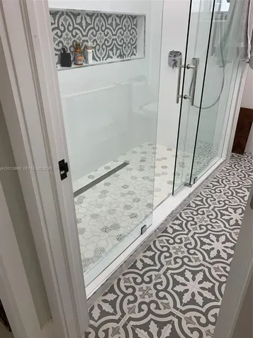 2235 SW 25th Terrace Miami FL 33133