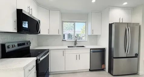 8442 SW 107th Street Miami FL 33156