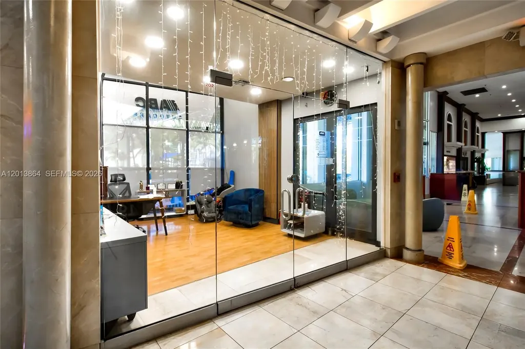 19201 Collins Avenue Sunny Isles Beach FL 33160