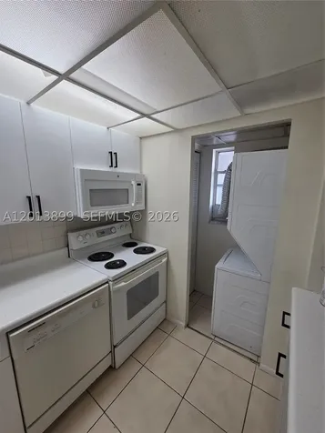 8051 S Colony Circle S Tamarac FL 33321
