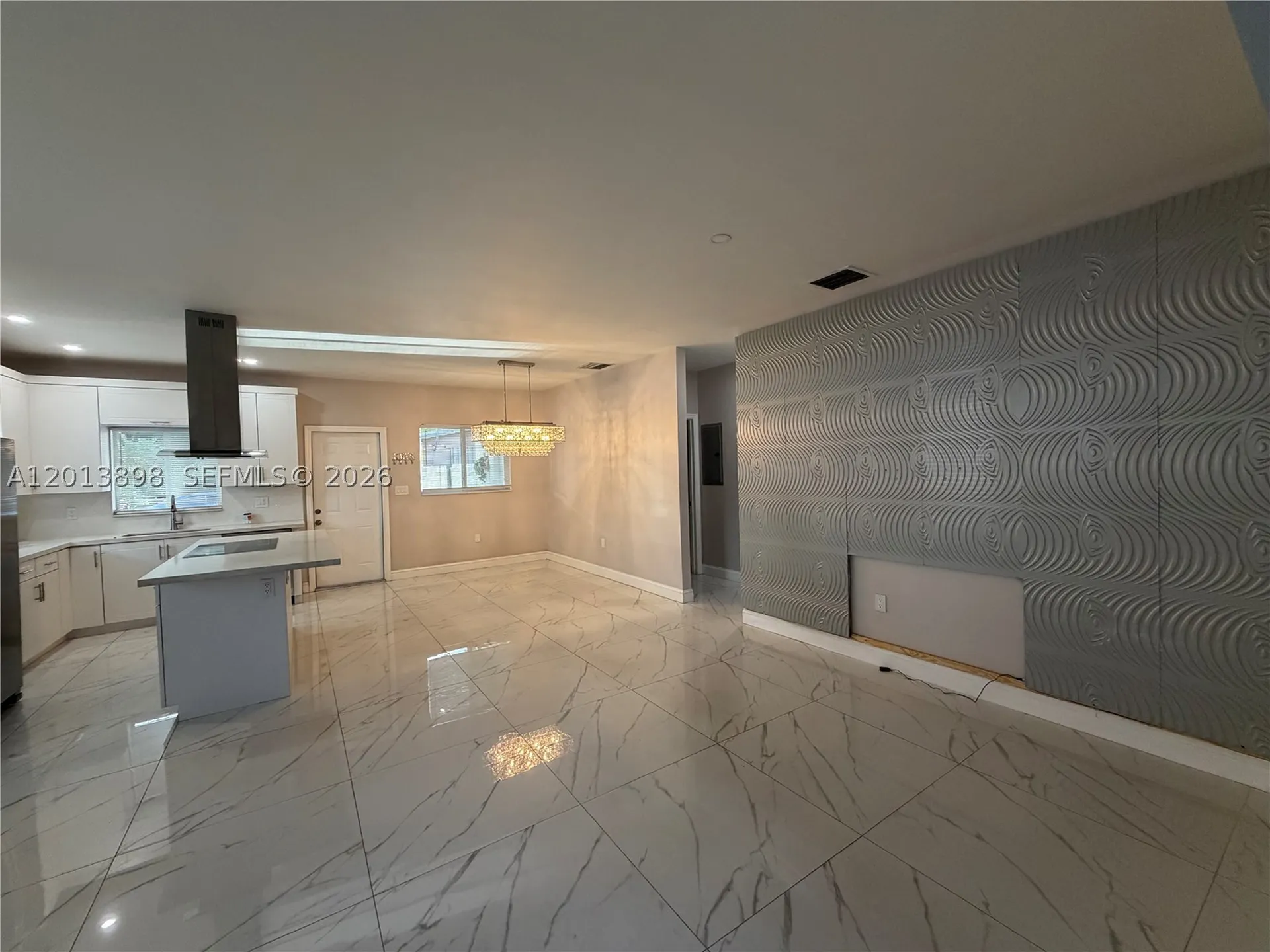 2241 N 62nd Avenue Hollywood FL 33024