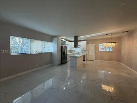 2241 N 62nd Avenue Hollywood FL 33024