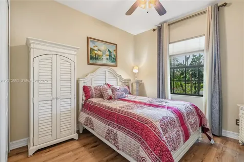 5574 49th Avenue Vero Beach FL 32967
