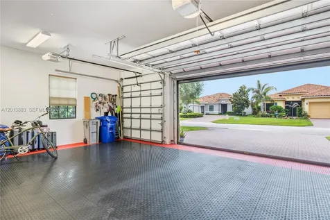 5574 49th Avenue Vero Beach FL 32967