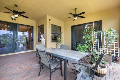 5574 49th Avenue Vero Beach FL 32967