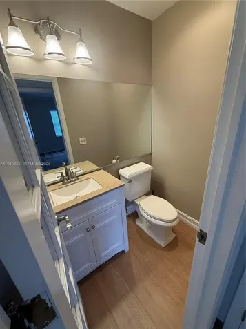 170 Cypress Club Drive Pompano Beach FL 33060