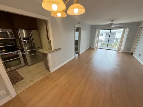 170 Cypress Club Drive Pompano Beach FL 33060