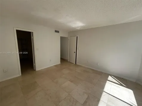 7451 NW 16th Street Plantation FL 33313