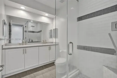808 SW 147th Avenue Pembroke Pines FL 33027