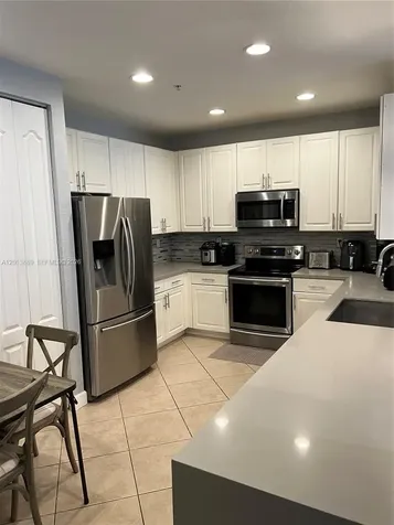 808 SW 147th Avenue Pembroke Pines FL 33027