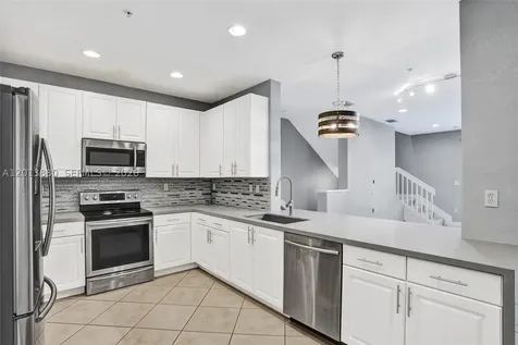 808 SW 147th Avenue Pembroke Pines FL 33027