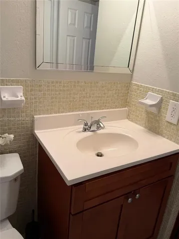 2920 Point East Drive Aventura FL 33160