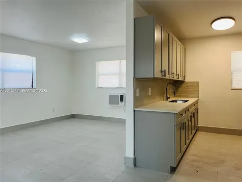 North Miami FL 33161