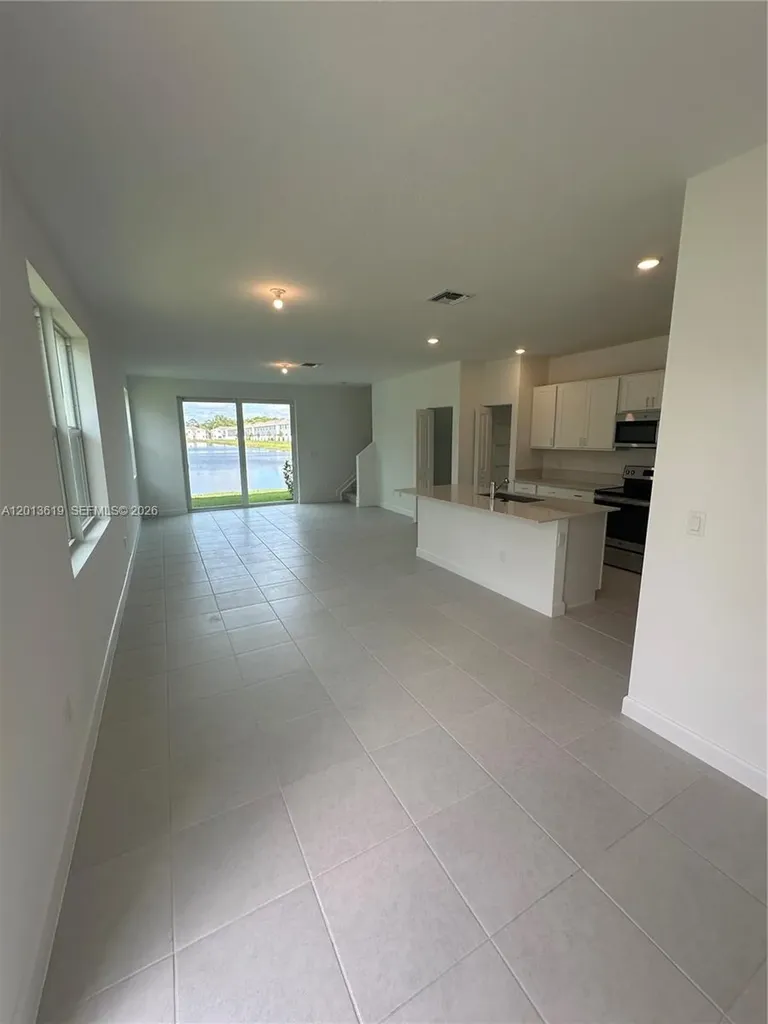 4665 Meyerson Place Lake Worth FL 33463